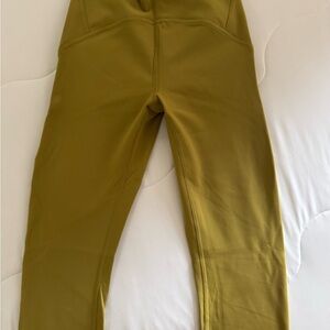 Lululemon long legging size 4